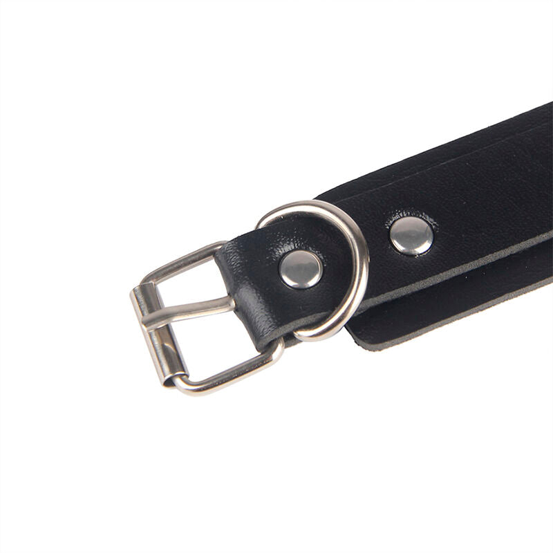 Ataduras con Carácter — Esposas con Cinturón de Bondage Negro, Subblime