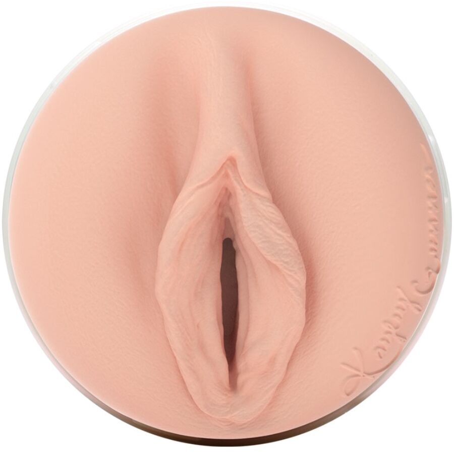 KAYLEY GUNNER VAGINA